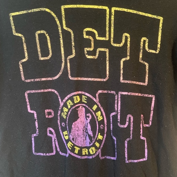 Women’s Made In Detroit Waffle Long Sleeve Shirt Size Small - Picture 3 of 3